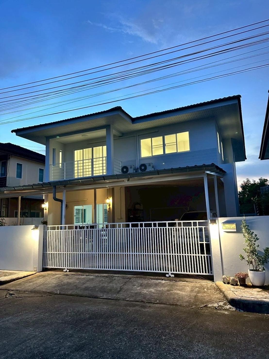 White Haven - Homestay For Ladies, Couple, Family Chanthaburi Exterior photo